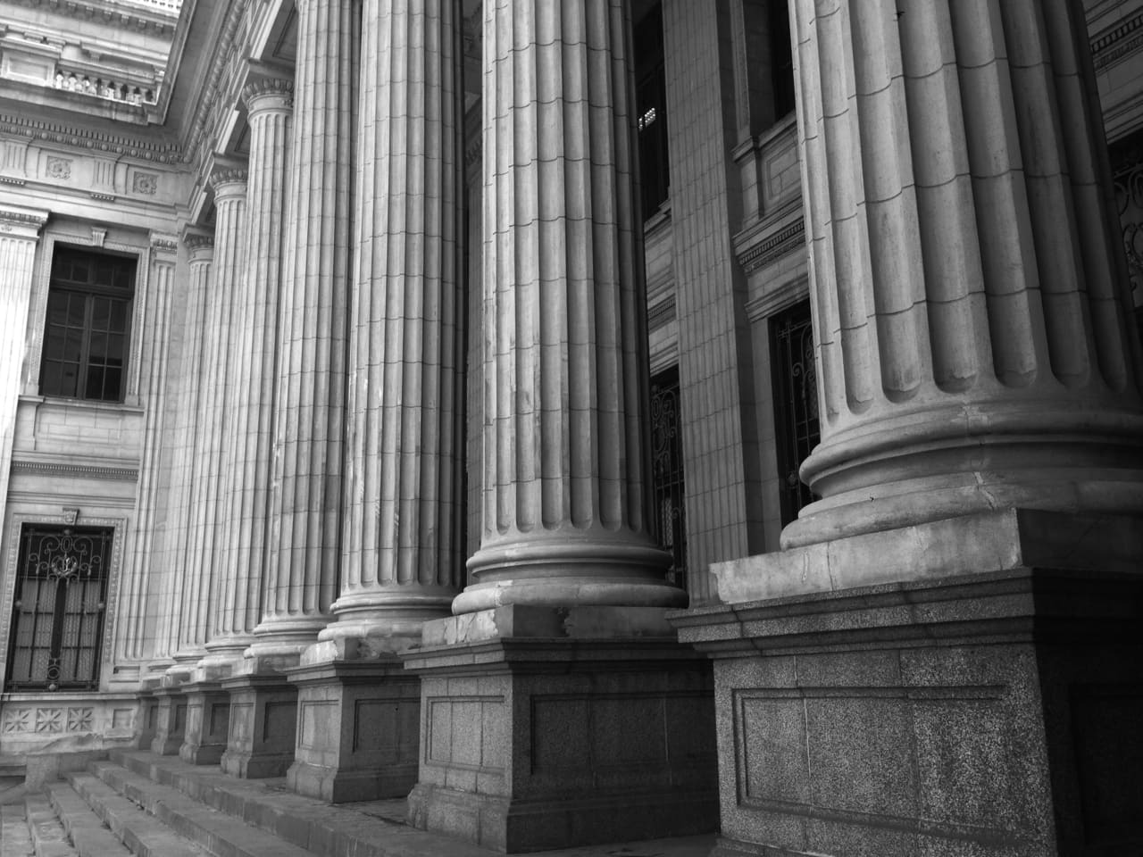 Got a Buyer? How to Lock Them In to Their Purchase to the Full Extent of the Law